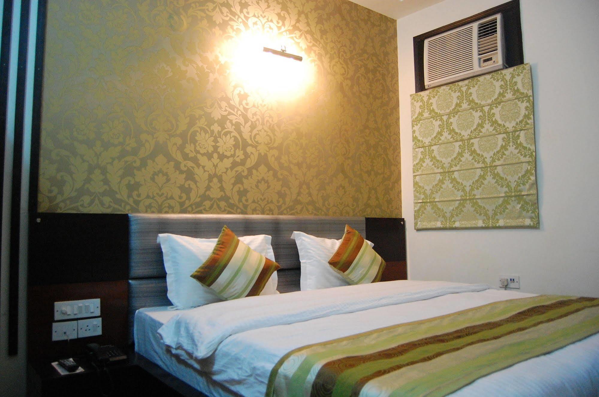 Hotel Delhi Aerocity New Delhi Room photo